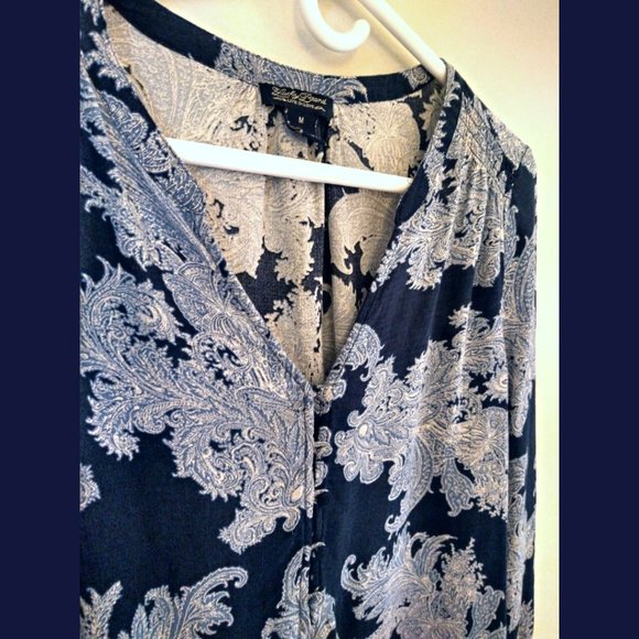 Lucky Brand Sheer Navy Paisley Blouse- Boho top, Sz Medium - Picture 2 of 3